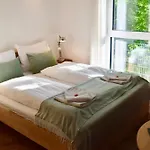 Stilvolle Mit Balkon&parkplatz Apartment *