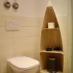 Stilvolle Mit Balkon & Parkplatz Apartment Rostock