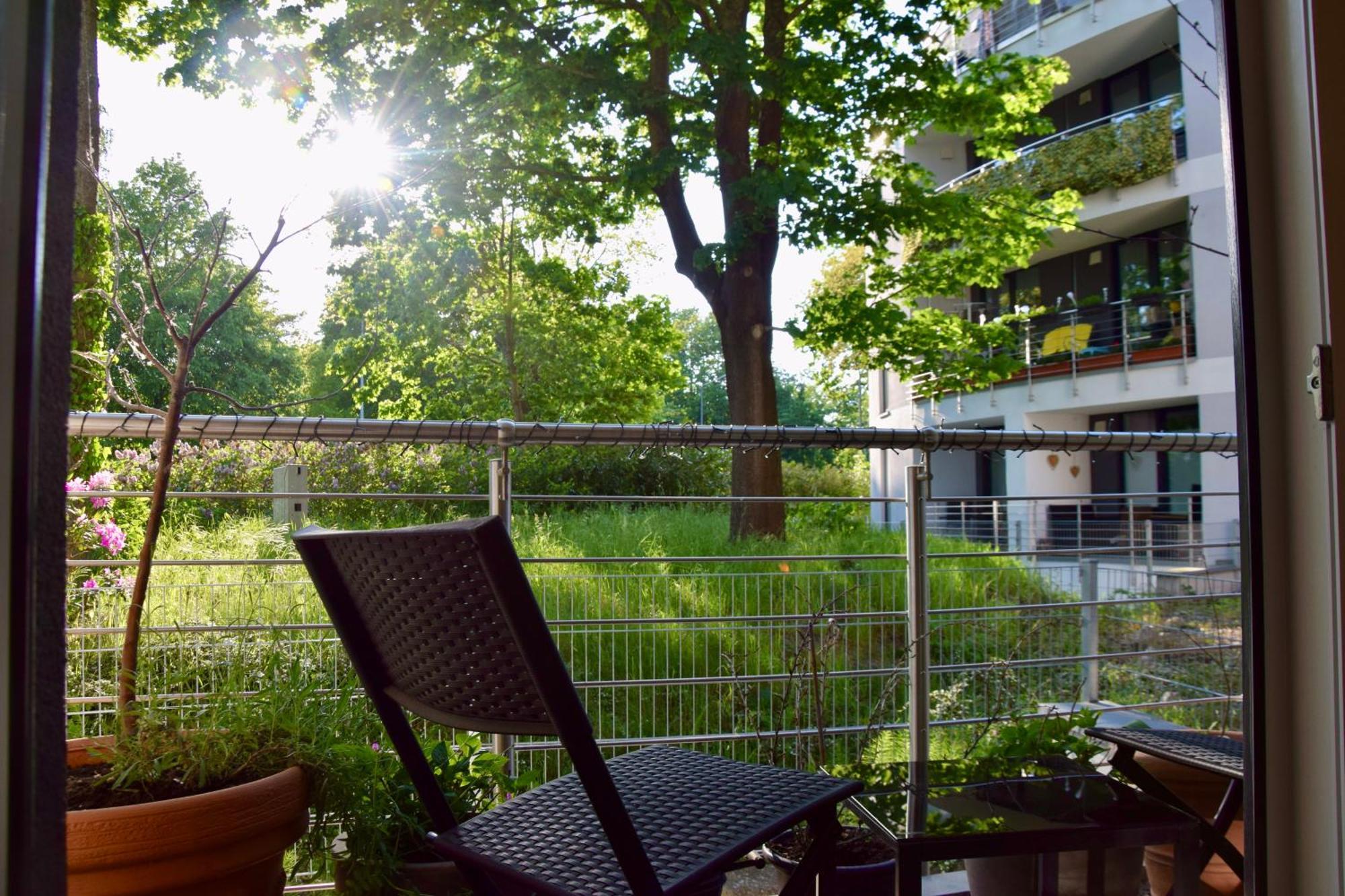 Stilvolle Mit Balkon & Parkplatz Apartment Rostock